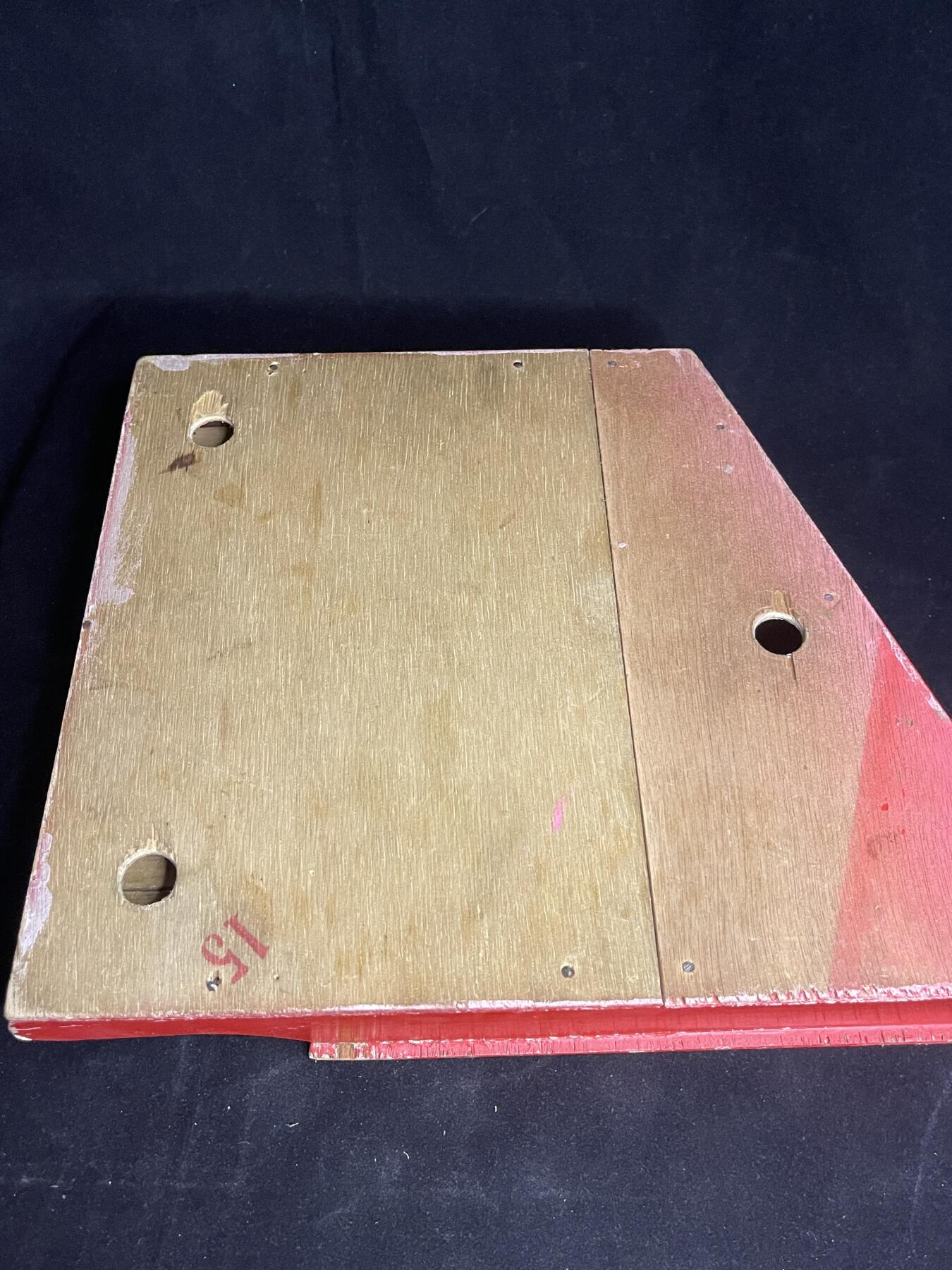 红藏专场 老木头钢琴摆件缺腿能弹