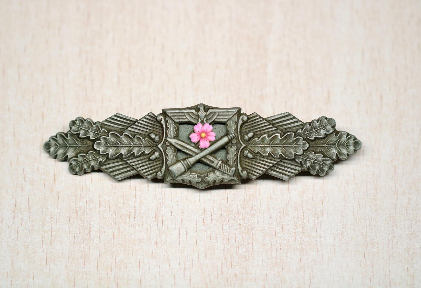 大猫徽章拍卖 第290期 珍爱和平 德三银级近战突击章