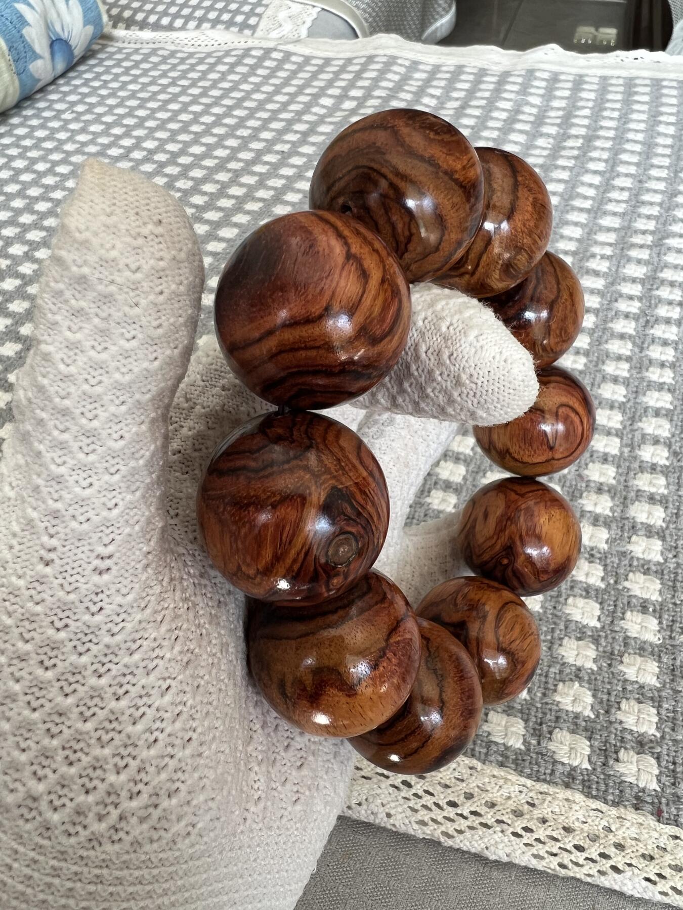 零元拍：海南黄花梨满花鬼眼荧光3.0大手持，手串