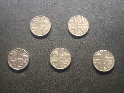 荟藏特别场次第九期——“社长的硬币堆” - 英国盾徽版5便士批量五个