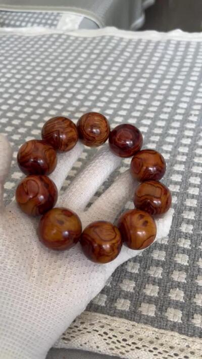 零元拍：海南黄花梨满花鬼眼荧光3.0大手持，手串