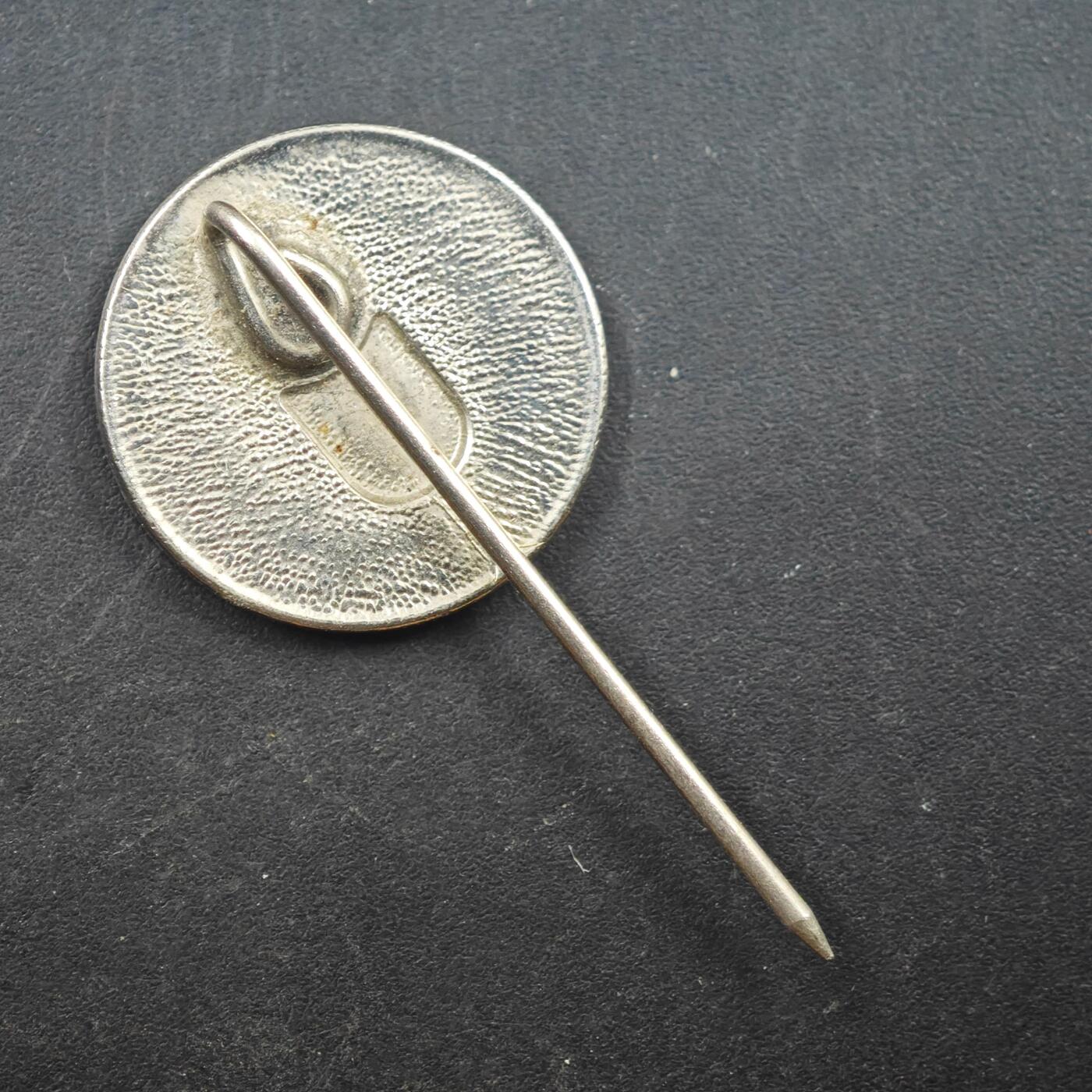 3月20日结束，成斌徽章钱币专场 德国恩斯特 台尔曼纪念章