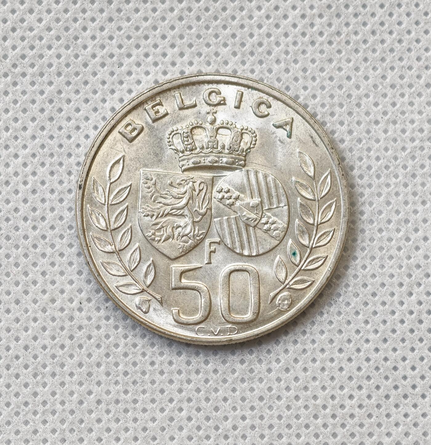 甄臻铺-世界币章拍卖（第55期），3月28日甄品场（直播拍卖）拍品征集中，送拍享返佣金等优惠多多