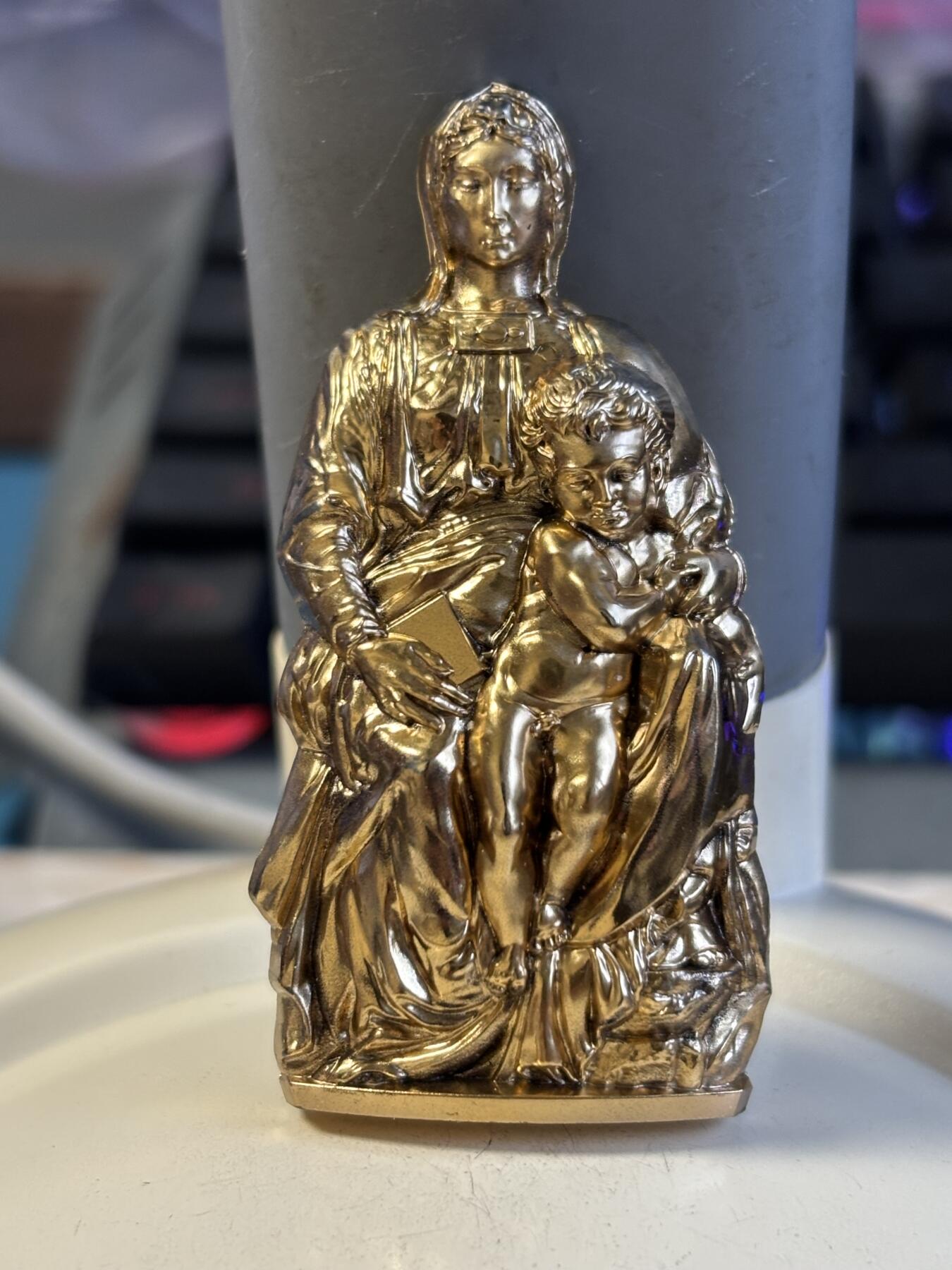 第194期拍卖 库克2020年布鲁日圣母玛利亚米开朗基罗20元镀金立体银币3盎司纪念银币，999银，发行501枚