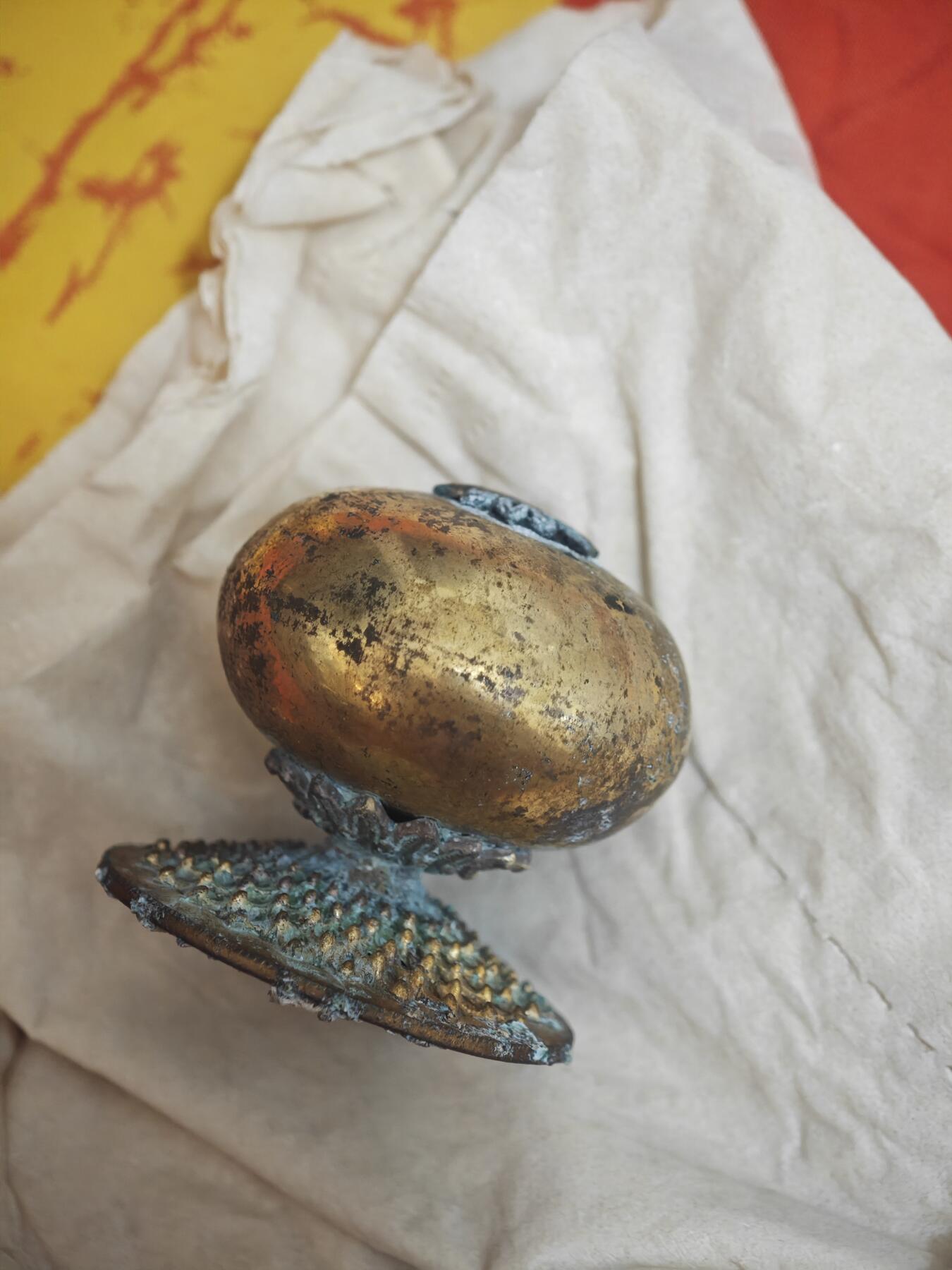 橙子收藏第六期 清代铜鎏金乳钉纹官帽顶戴(七品)