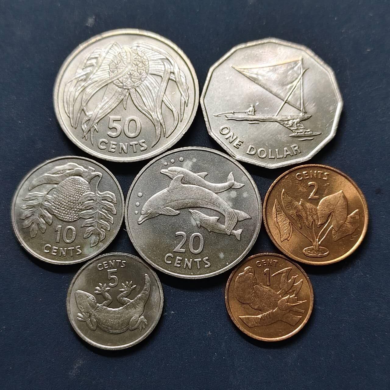 【全场包邮】纯粹捡漏拍512场 基里巴斯1979年清年份7枚套币