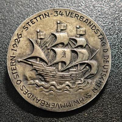 【德藏】世界币章拍卖第168期（拍品征集中~欢迎藏友联系） - 1926年 德国游泳协会第34届代表大会镀银纪念徽章 直径约：35.8mm；重约：8.1g