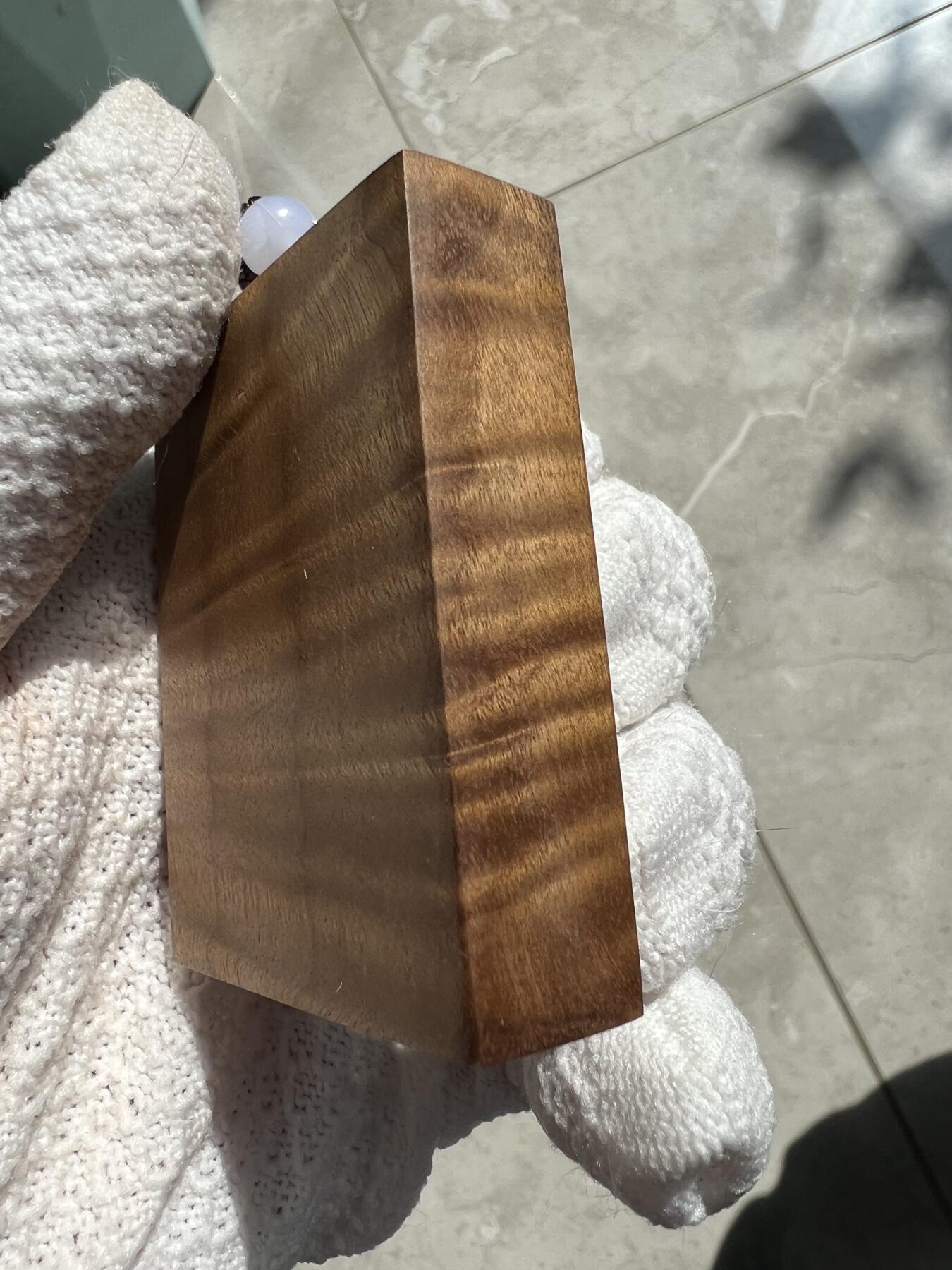 零元拍：NO52金丝楠平安无事牌，3D立体波纹。满水波香喷喷的小金砖，金光闪闪，61.5/48/16MM