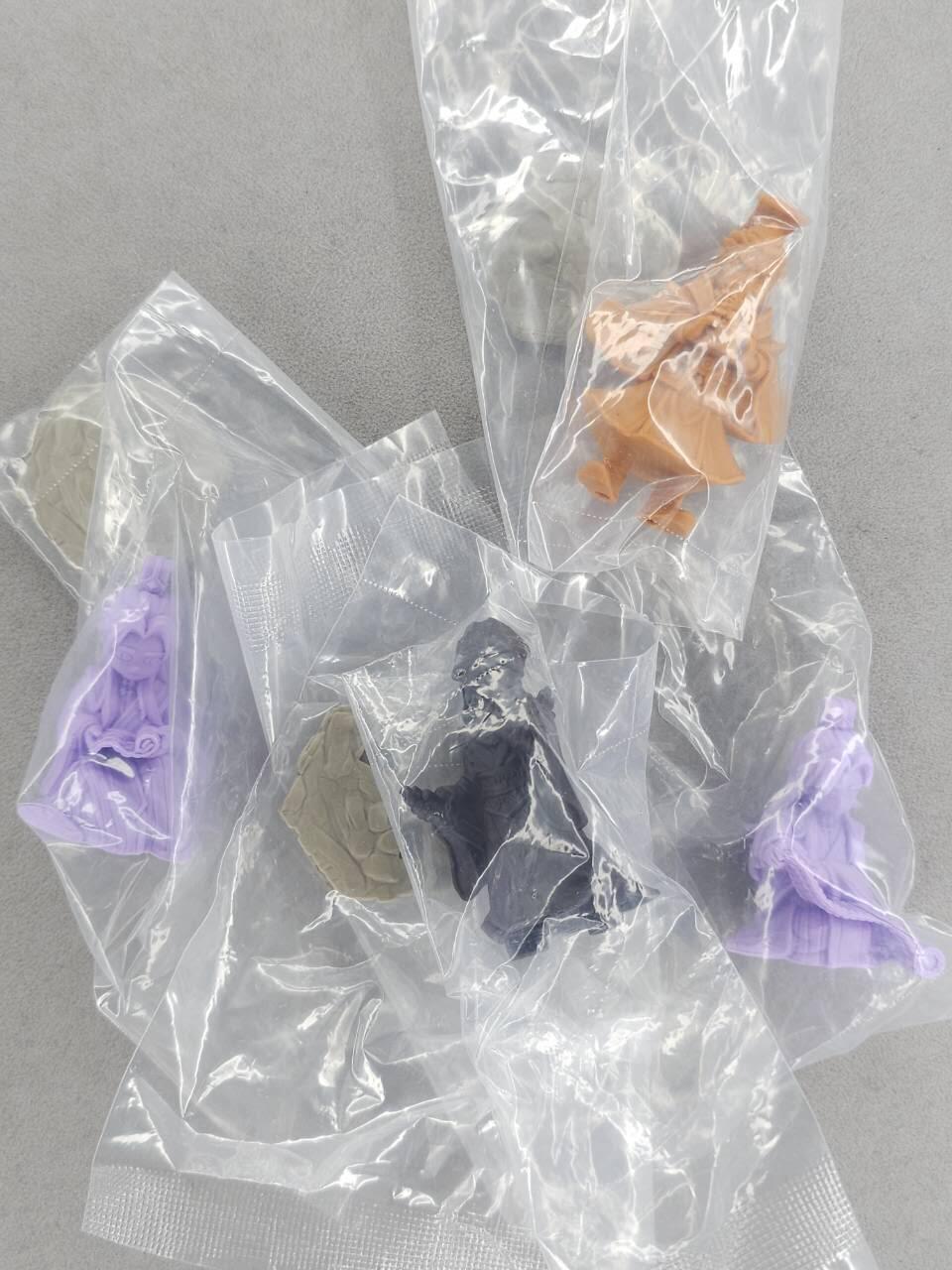 龙虎卡牌-七九场（满200元包邮，无佣金，每周六结拍，欢迎送拍） 卡游三国 橡皮人4个 17