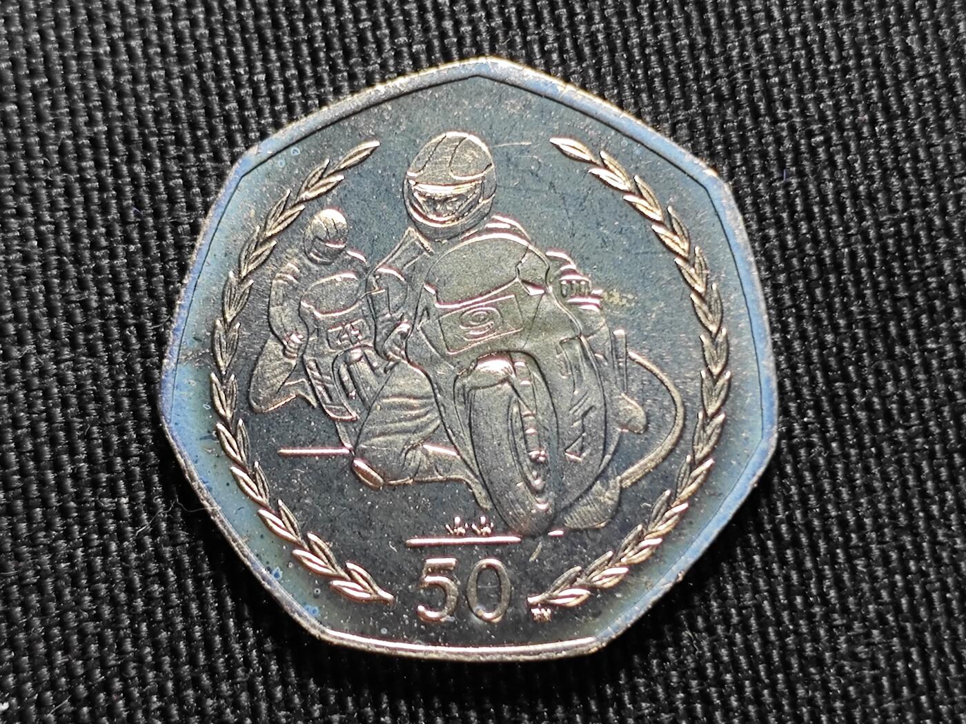 KK钱币收藏小铺   套币专场 2月预留时间 周末发货 1998 马恩岛50便士纪念币 摩托车比赛