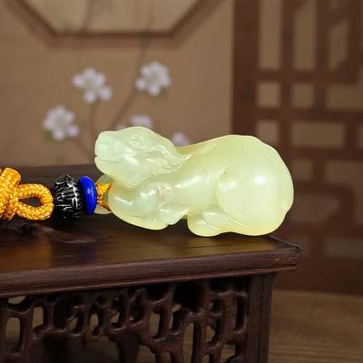 碧月说宝.君子怀瑾·当代和田玉清风专场(四) - 和田黄玉牛挂件