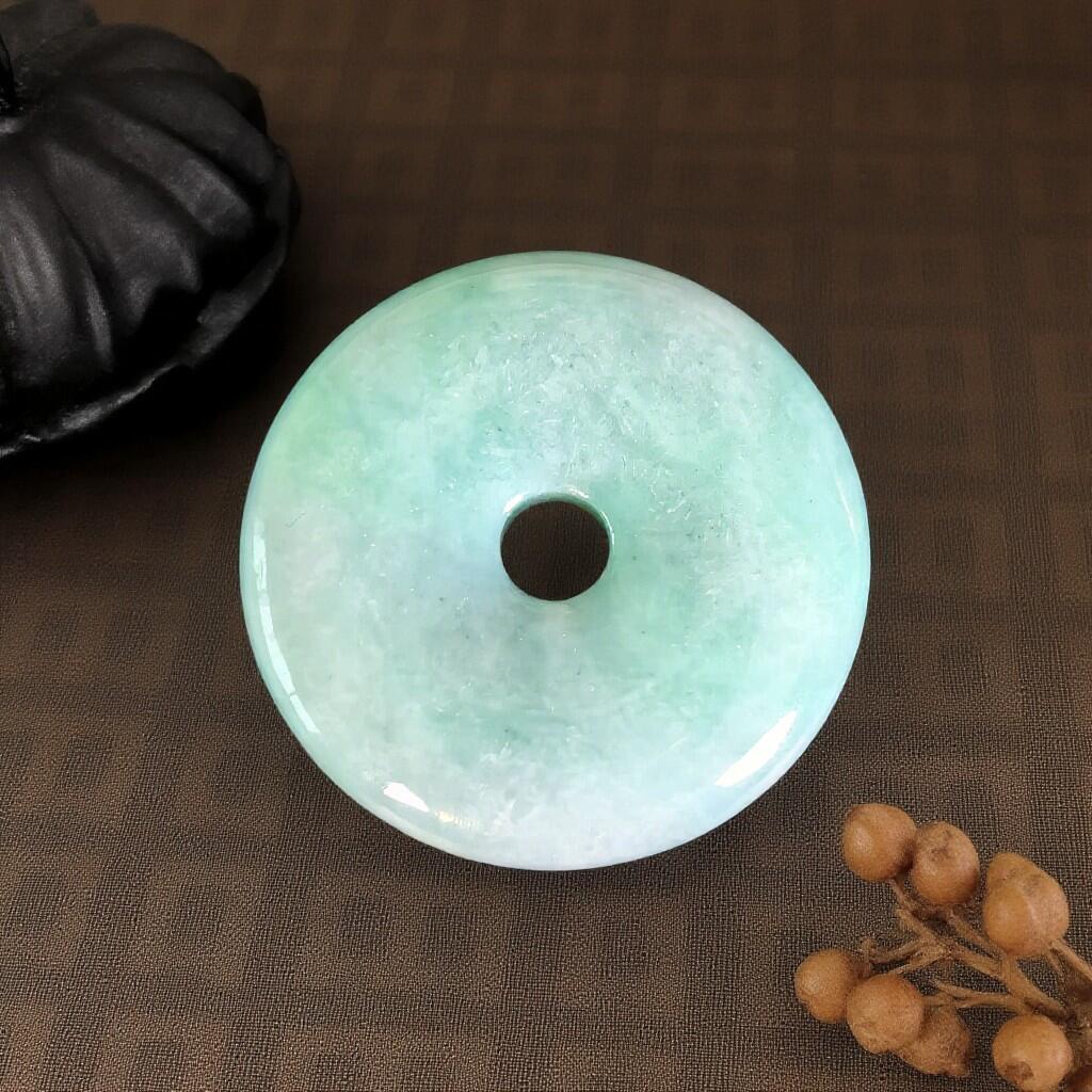 碧月说宝.君子怀瑾·当代和田玉清风专场(四) 翡翠阳绿平安牌