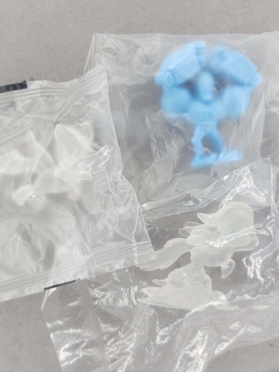 龙虎卡牌-七九场（满200元包邮，无佣金，每周六结拍，欢迎送拍） 卡游 橡皮人3个 (小马宝莉2个 弗兰奇1个)