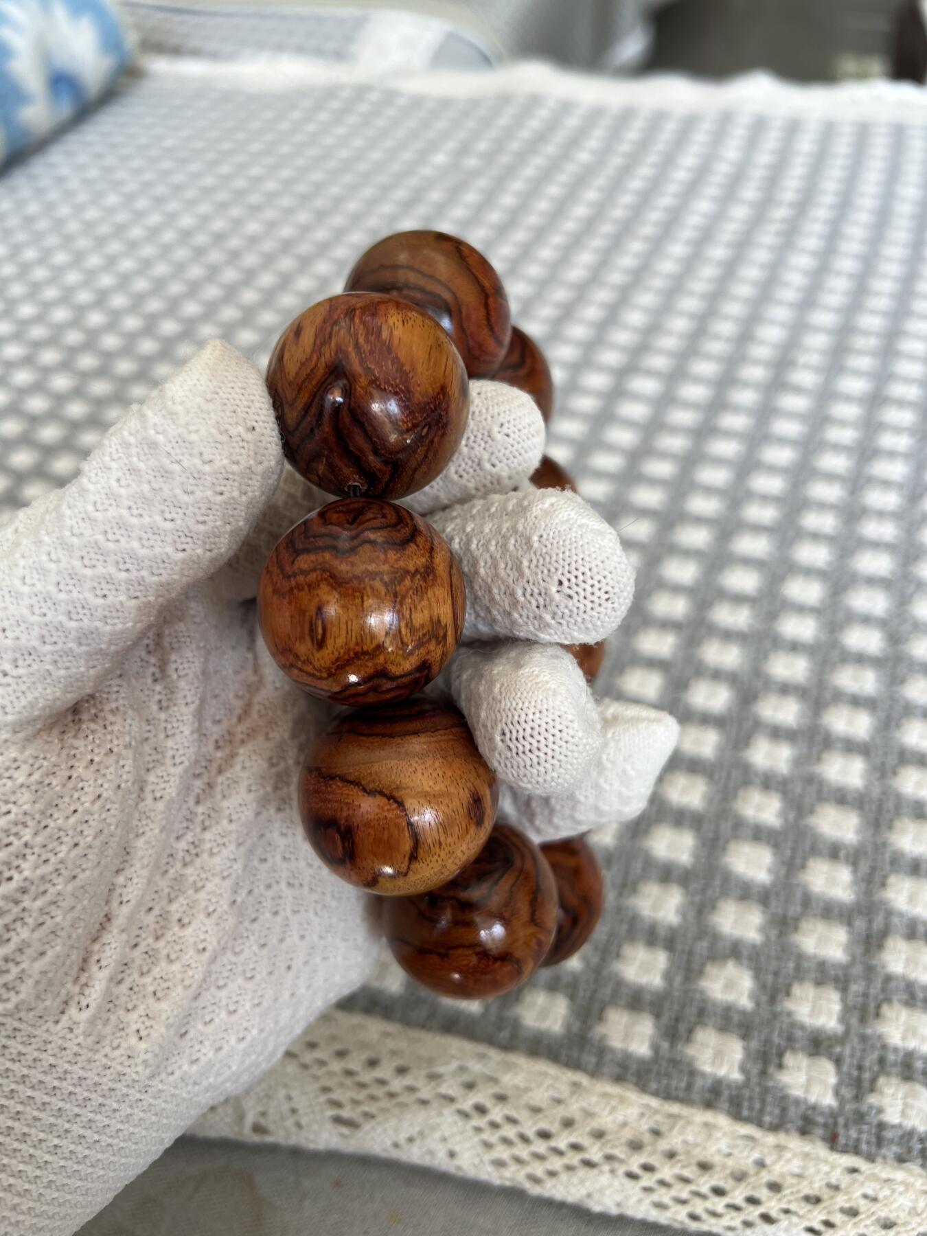 零元拍：海南黄花梨满花鬼眼荧光3.0大手持，手串