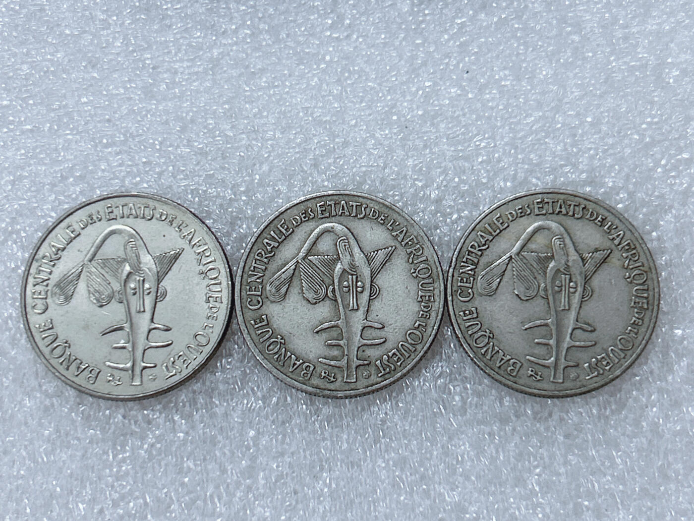 第一海外回流一元起拍收藏 散集专场  第304期