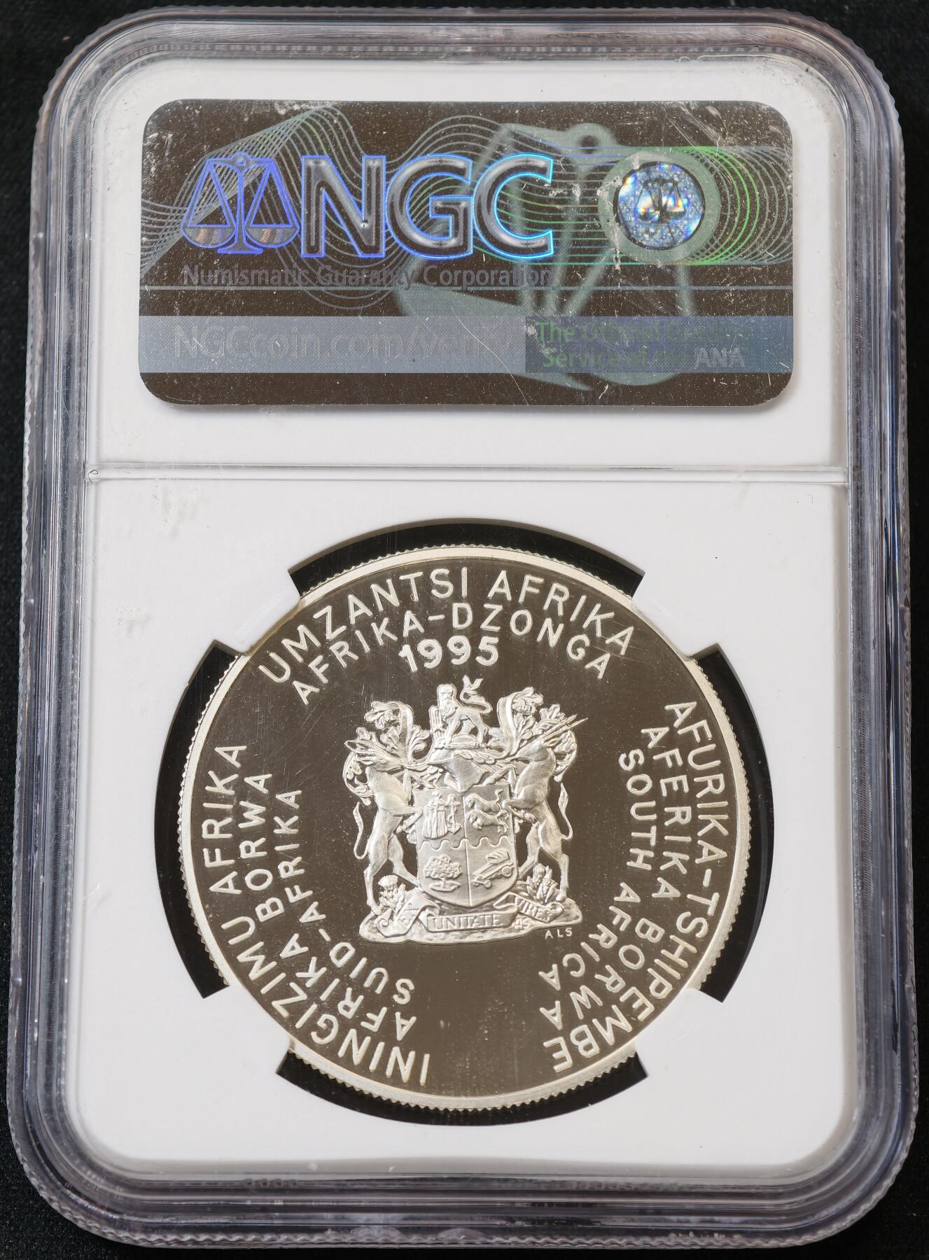 甄臻铺-世界币章拍卖（第55期），3月28日甄品场（直播拍卖）拍品征集中，送拍享返佣金等优惠多多