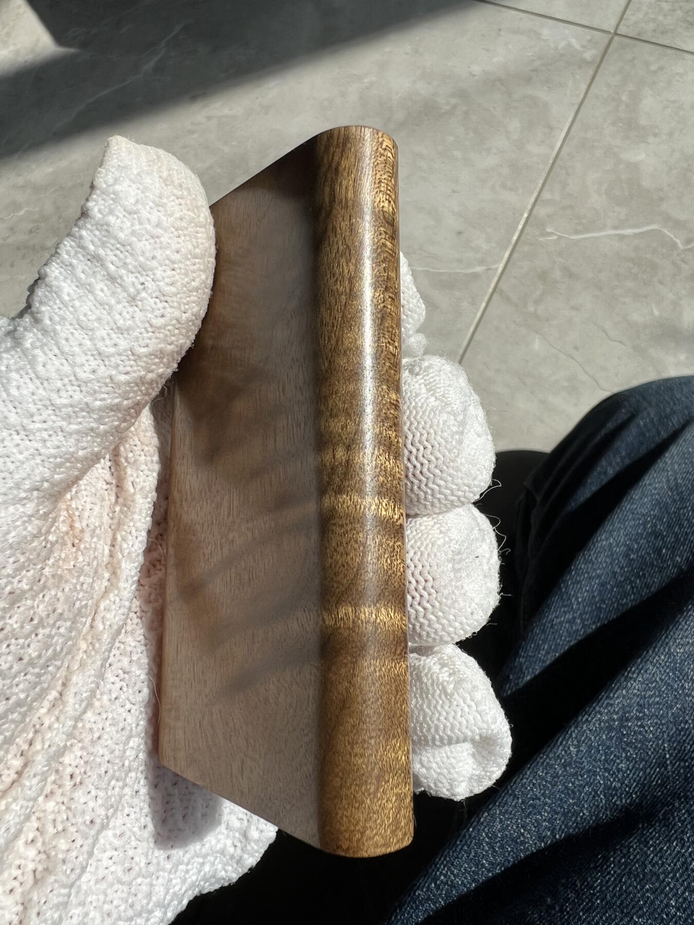 零元拍：NO58金丝楠平安无事牌，3D立体波纹。满水波香喷喷的小金砖，金光闪闪，87/47/14MM