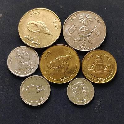 【全场包邮】纯粹捡漏拍512场 - 马尔代夫1995-2012年7枚套币