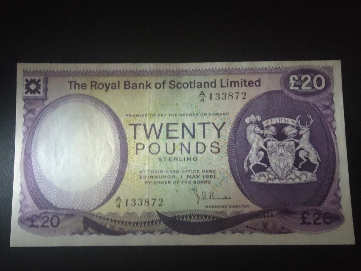 2026三月第三期，总第220期 苏格兰皇家银行1981年20镑AUNC，银行徽章和布罗迪克城堡，少见中高面值