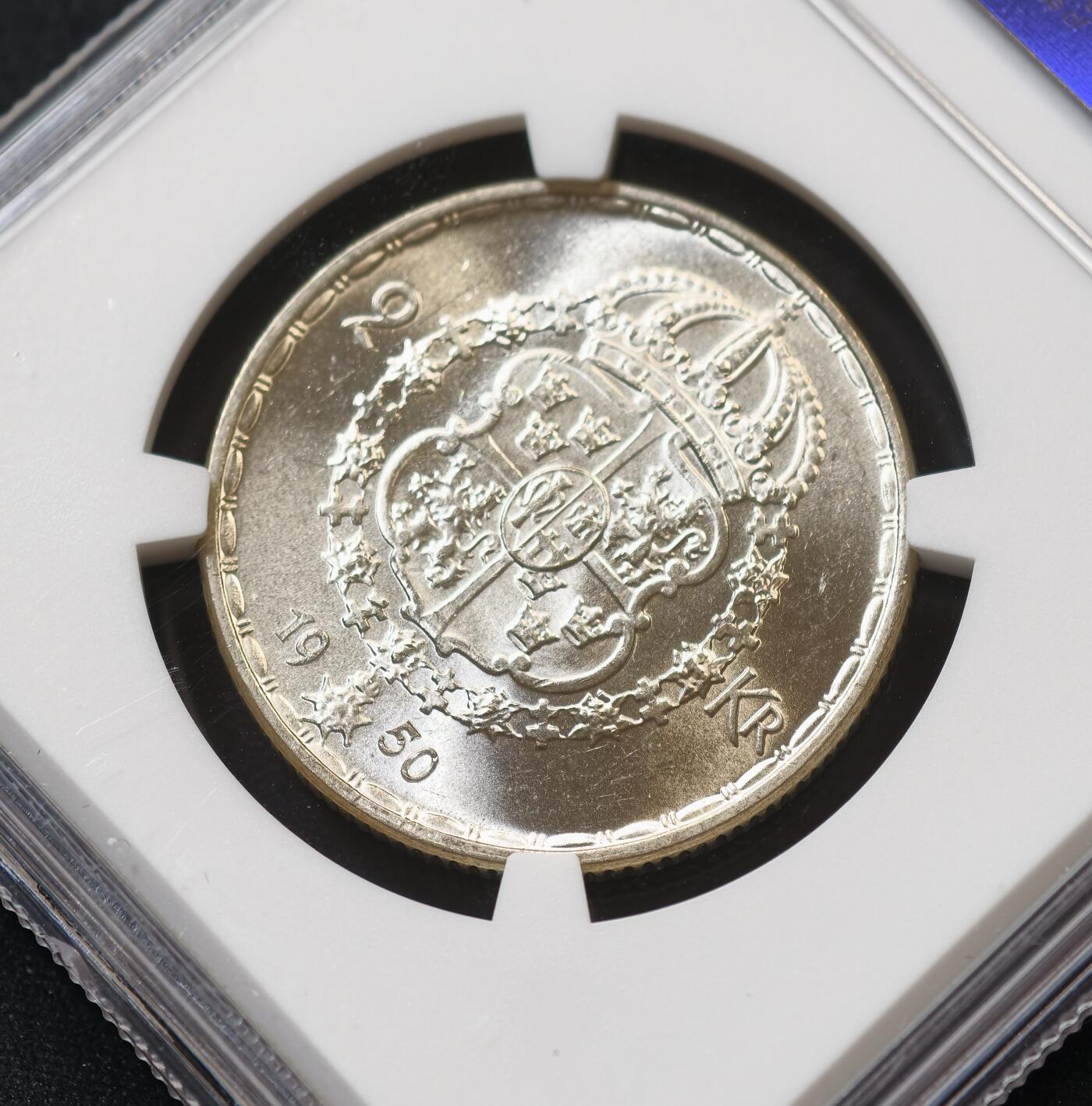 甄臻铺-世界币章拍卖（第55期），3月28日甄品场（直播拍卖）拍品征集中，送拍享返佣金等优惠多多