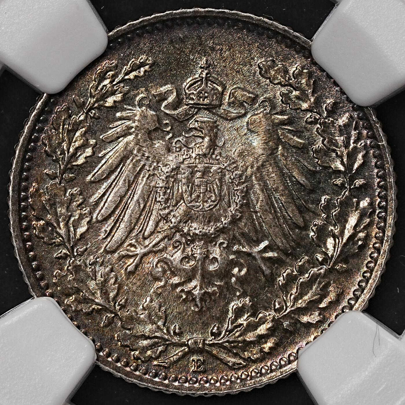 修遠堂世界钱币第108期 NGC MS65 1915年德国1/2马克银币，E厂铭，黑彩