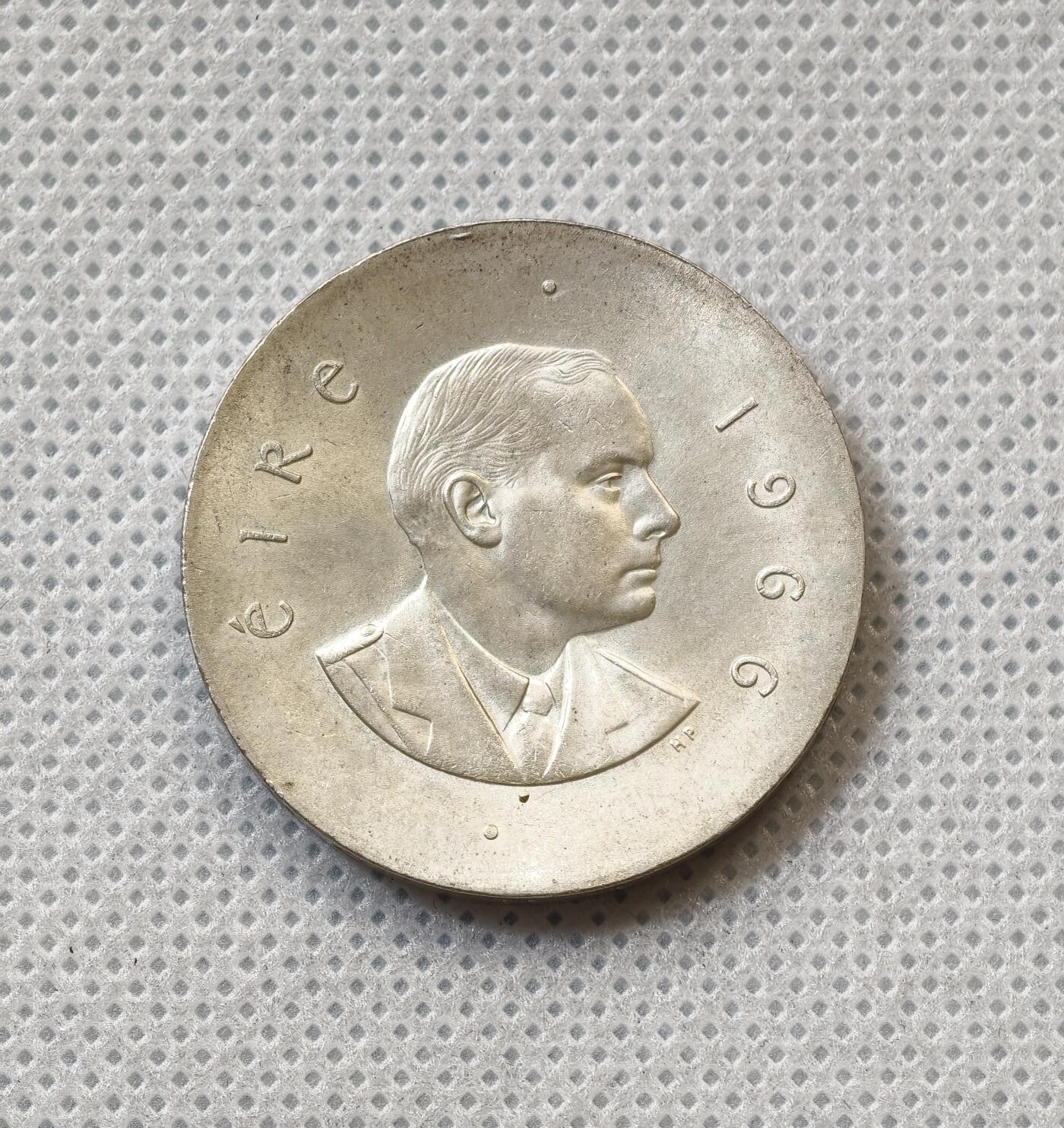 甄臻铺-世界币章拍卖（第55期），3月28日甄品场（直播拍卖）拍品征集中，送拍享返佣金等优惠多多