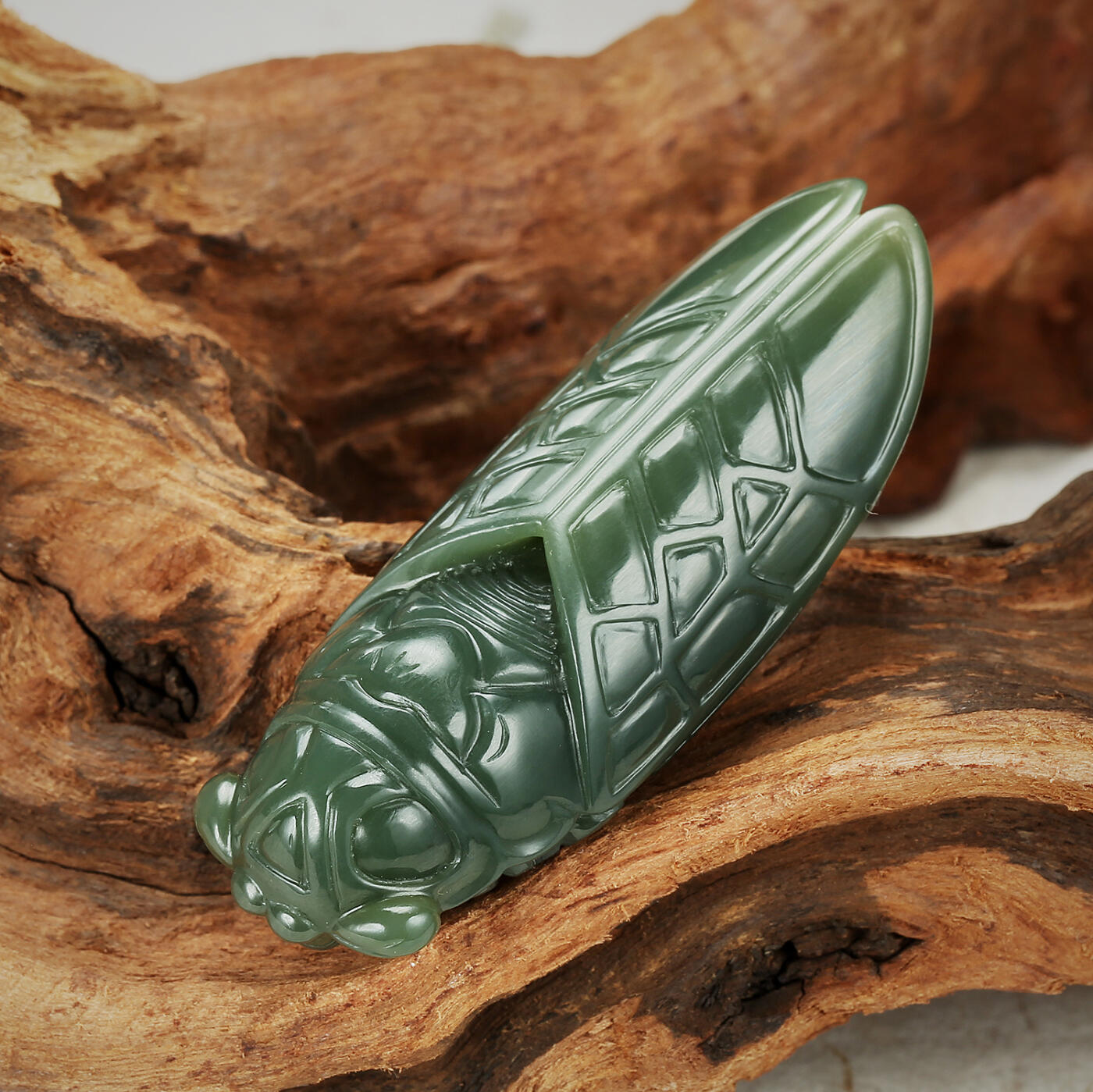 碧月说宝.君子怀瑾·当代和田玉清风专场(三) 一细高油和田玉青玉一鸣惊人佩