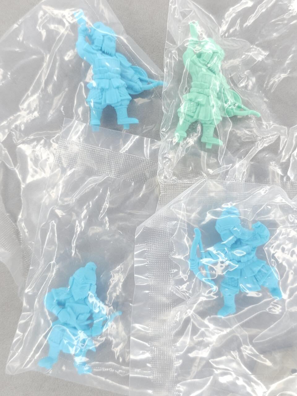 龙虎卡牌-七九场（满200元包邮，无佣金，每周六结拍，欢迎送拍） 卡游三国 橡皮人4个 2