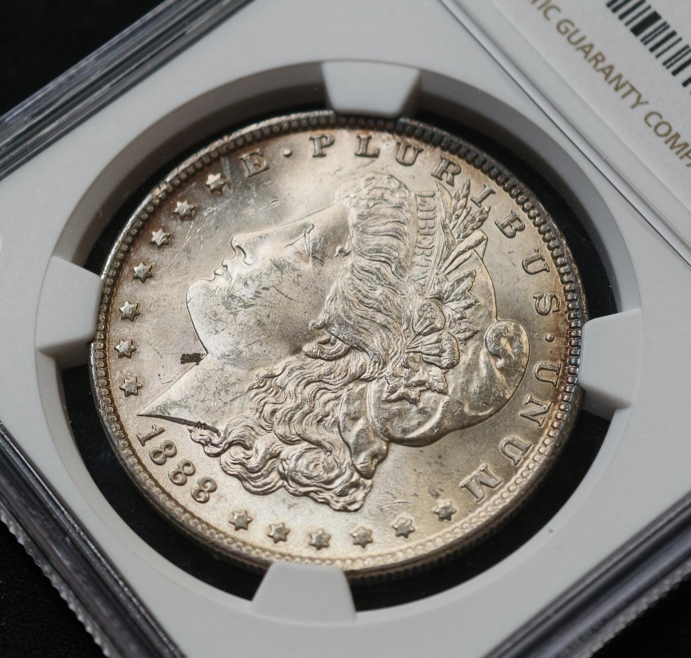 甄臻铺-世界币章拍卖（第55期），3月28日甄品场（直播拍卖）拍品征集中，送拍享返佣金等优惠多多