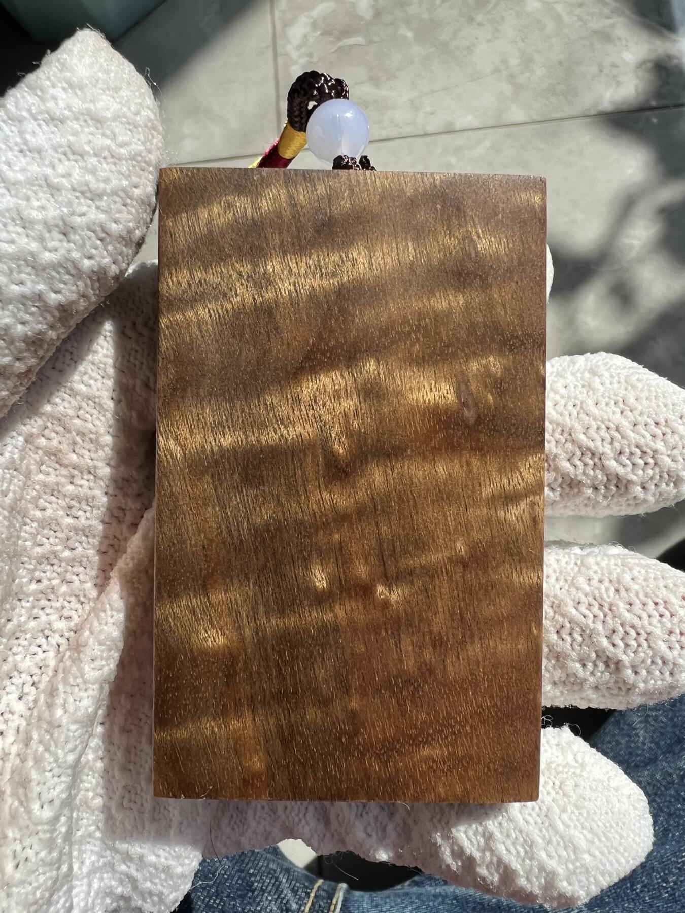 零元拍：NO50金丝楠平安无事牌，3D立体波纹。满水波香喷喷的小金砖，金光闪闪，73/45.5/14MM