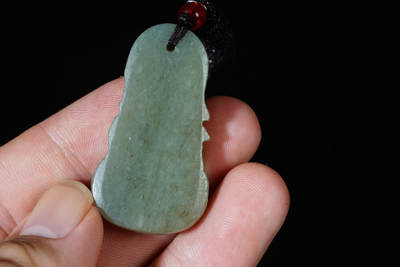 上海都达杂项专场90【全场包邮】  天然和田玉精雕《宝宝佛》挂件 附鉴定证书69-200