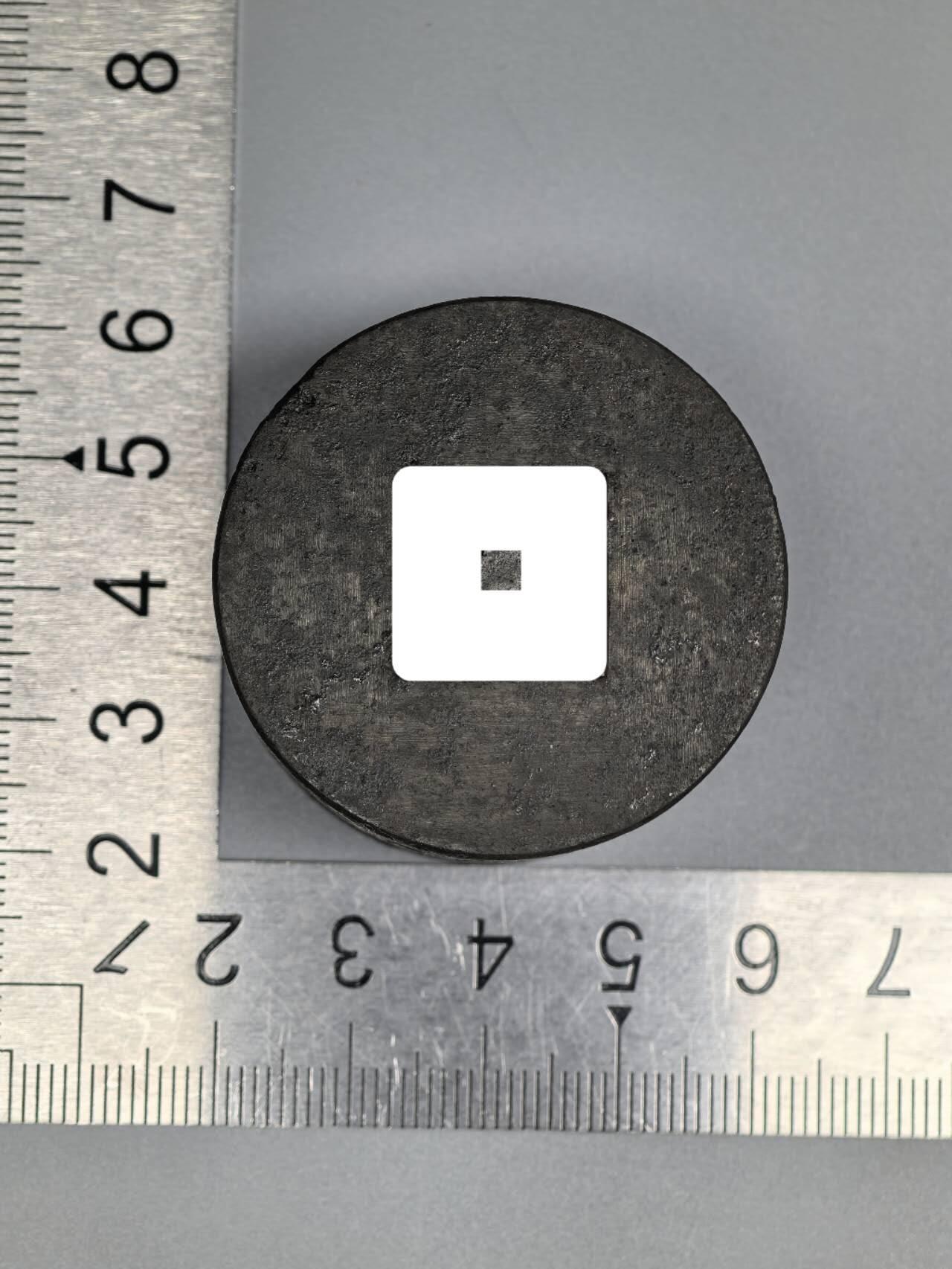 小驴勋章奖章收藏3月21日周六晚六点拍卖（珍爱和平，收藏战争，铭记历史，勿忘国耻，忠党爱国。有偿代拍，送拍规则在简介最后，参拍须阅读规则后再参拍，关系到运费包装发货时效真假辨别等关键信息，拍卖时不再发原图，看大图店主微信码在拍卖店铺介绍里） 画家喜欢的那个符号徽章的原模具，最后两图为实例，半斤重