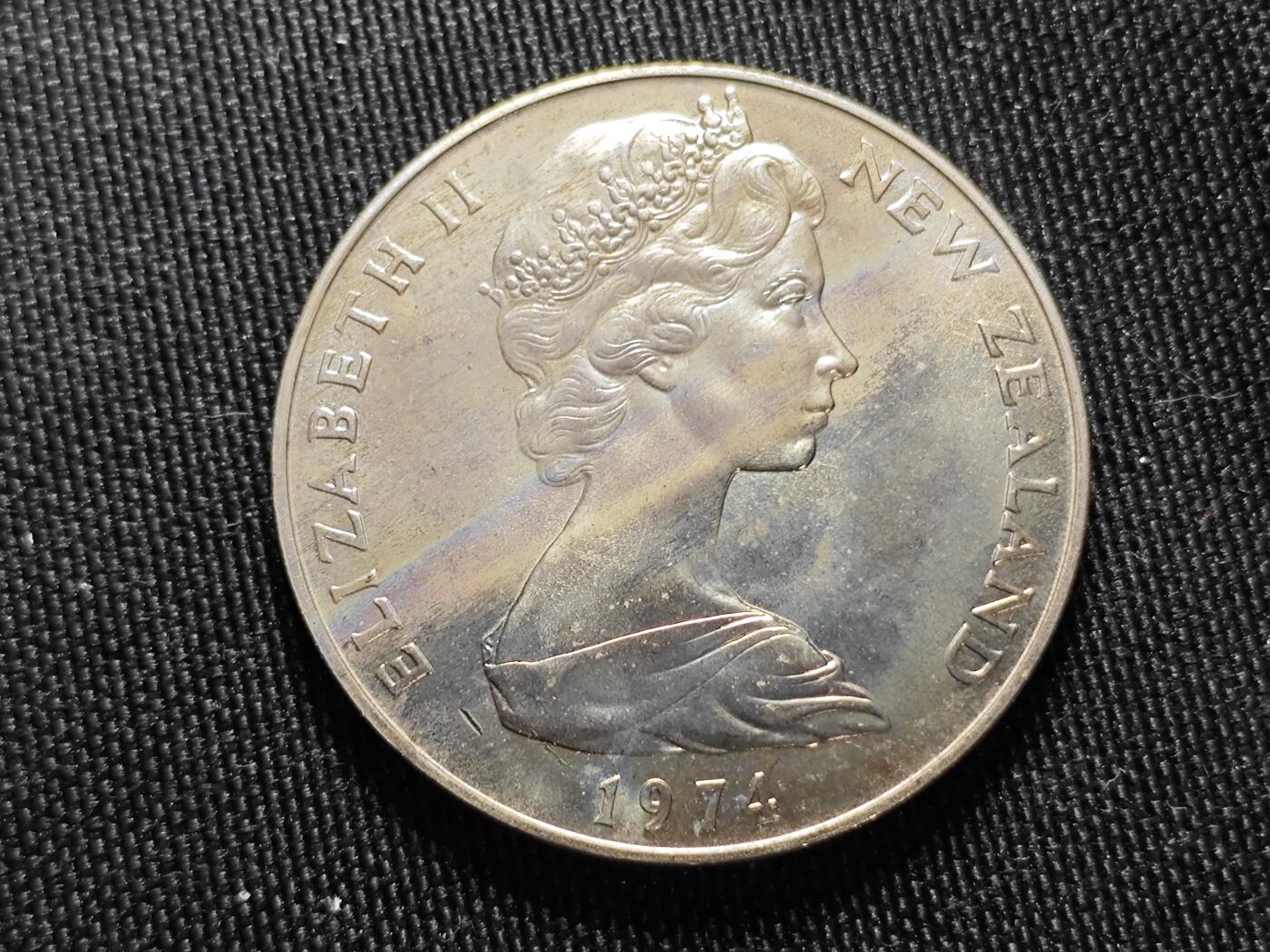 KK钱币收藏小铺   套币专场 2月预留时间 周末发货  新西兰1元纪念币 带盒