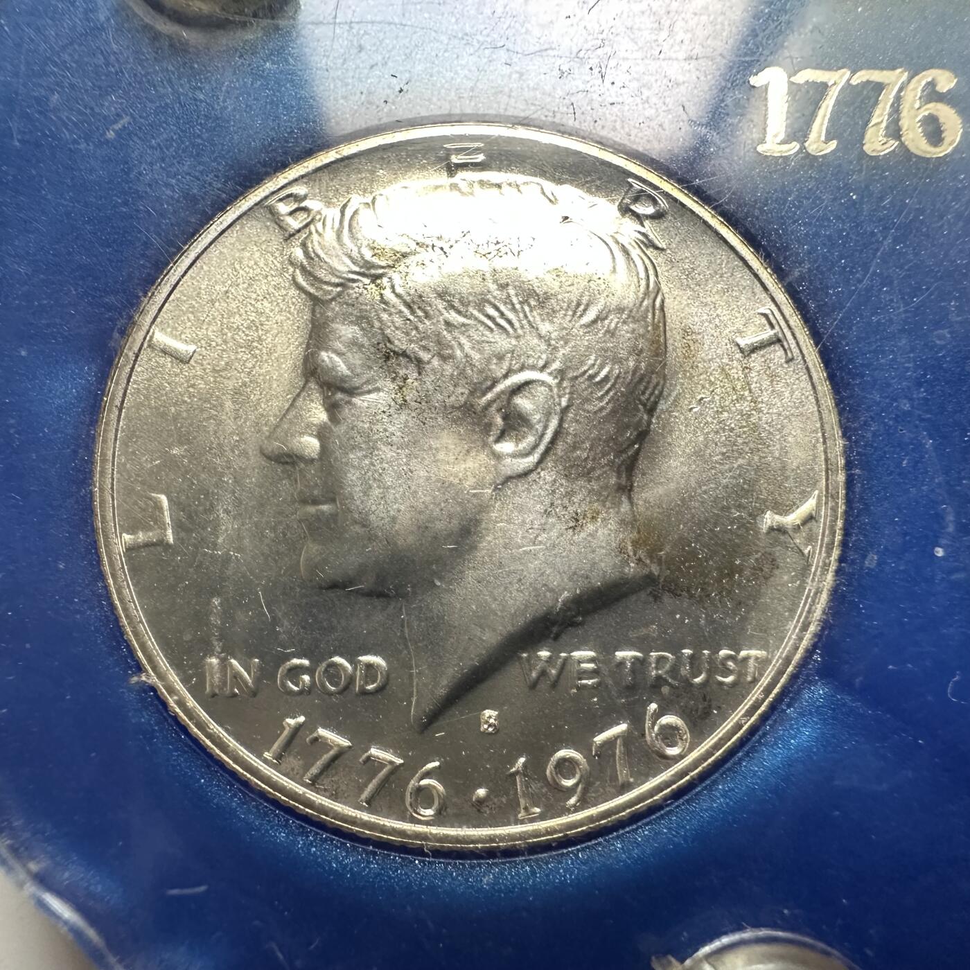 🌹外币初藏🌹🐯2026年第32场   每周二四六晚8️⃣点 接代拍 美国1976年建国200周年纪念银套币 40%银 总重41.84克 S版旧金山造币厂