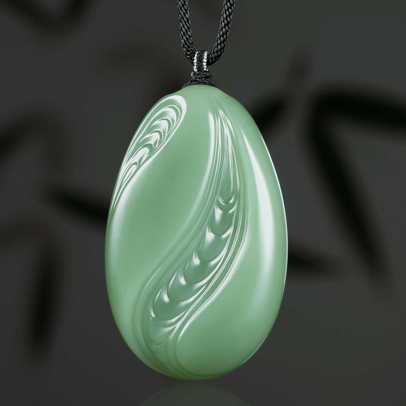 碧月说宝.君子怀瑾·当代和田玉清风专场(三) 杨文双 过灯粉青碧玉上善若水佩