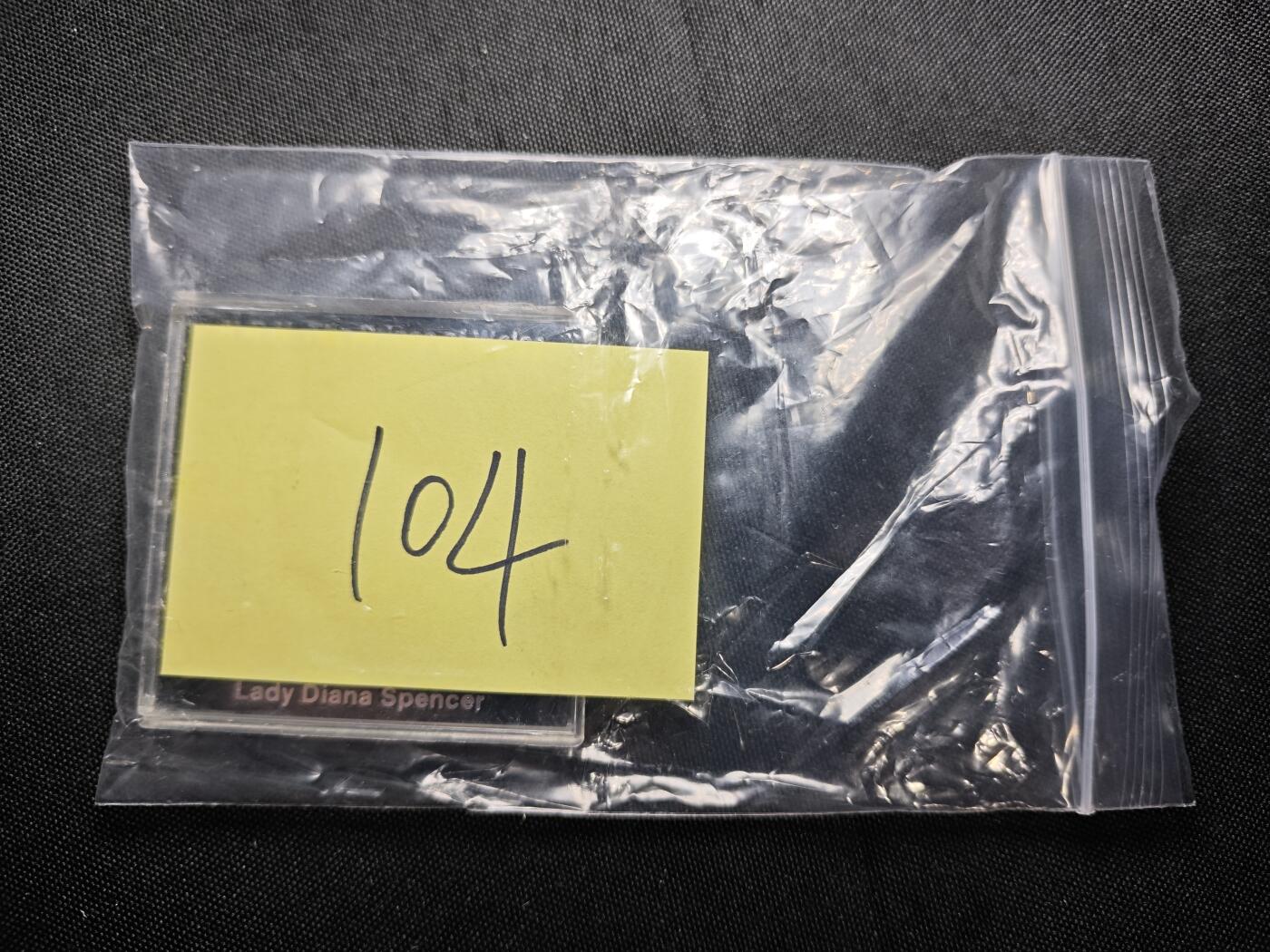 KK钱币收藏小铺   套币专场 2月预留时间 周末发货  英国克朗币 带盒