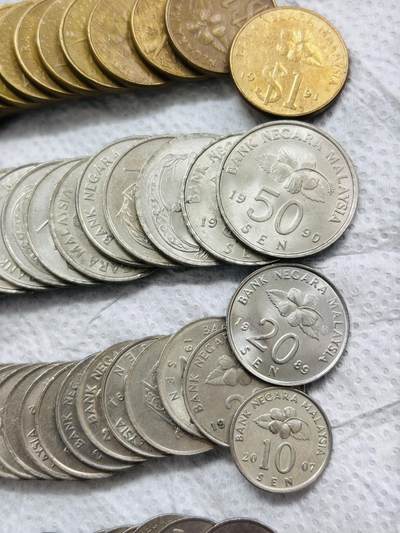 文馨钱币收藏第 297 场，银币，古钱币，铜元场，长期接代拍业务 - 好品马来西亚民俗版 10/20/50 分--1 元 4 枚套 20 组共计 80 个
