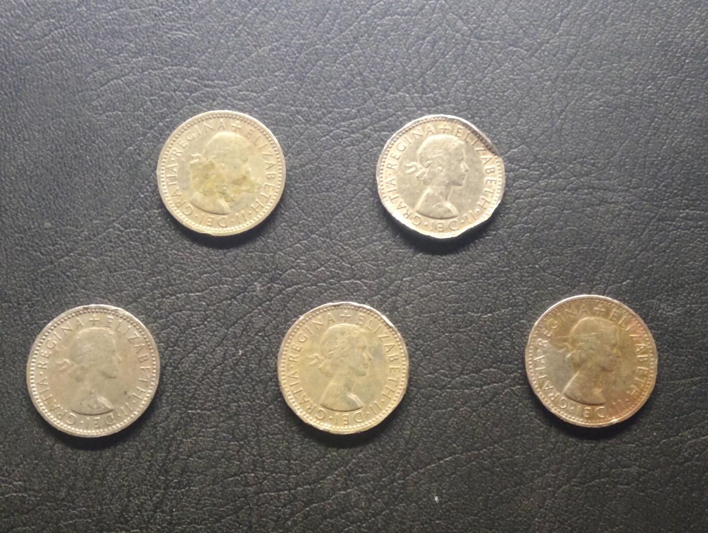 荟藏特别场次第九期——“社长的硬币堆” 英国女王版6便士批量五个