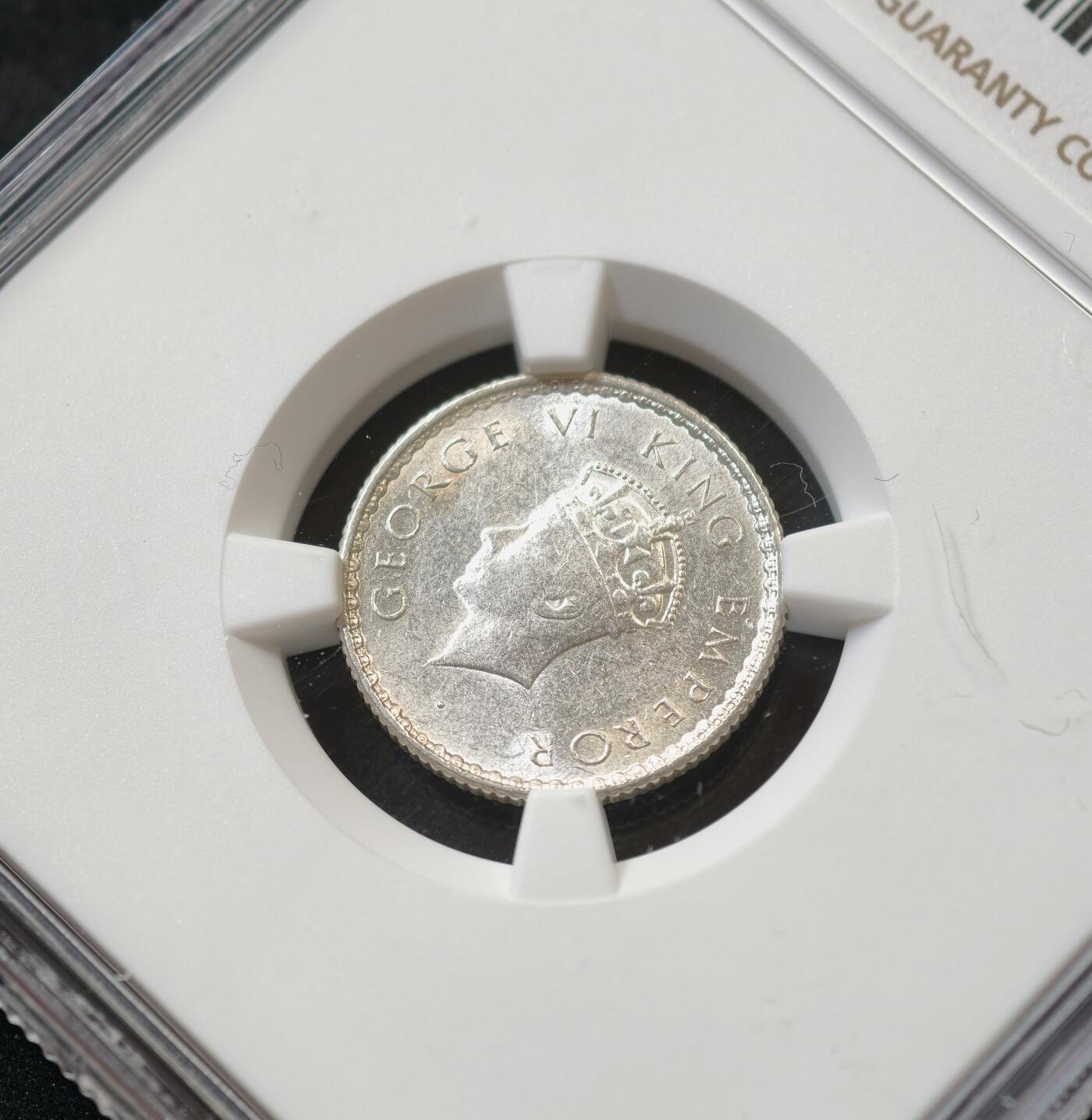 甄臻铺-世界币章拍卖（第55期），3月28日甄品场（直播拍卖）拍品征集中，送拍享返佣金等优惠多多