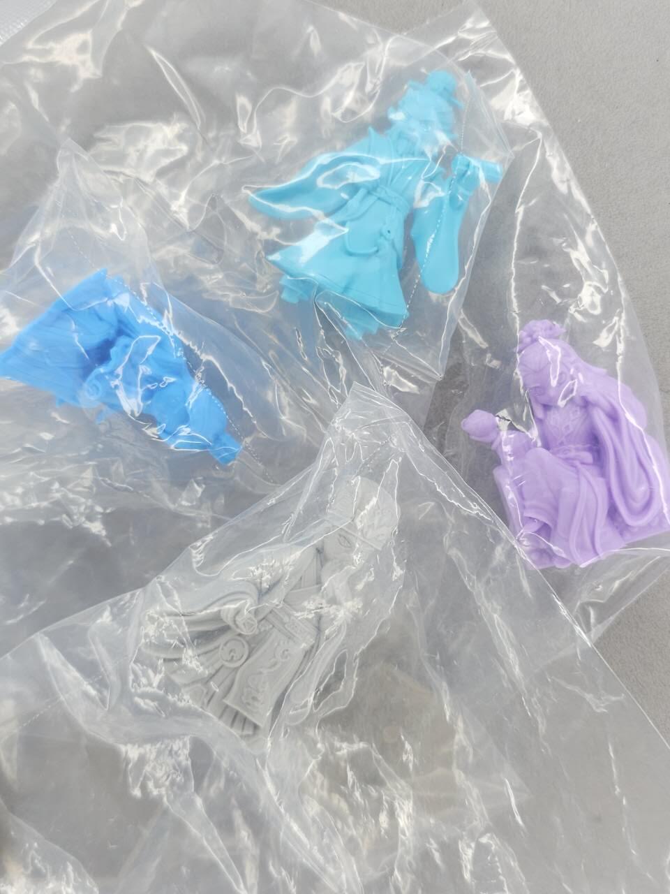 龙虎卡牌-七九场（满200元包邮，无佣金，每周六结拍，欢迎送拍） 卡游三国 橡皮人4个 8