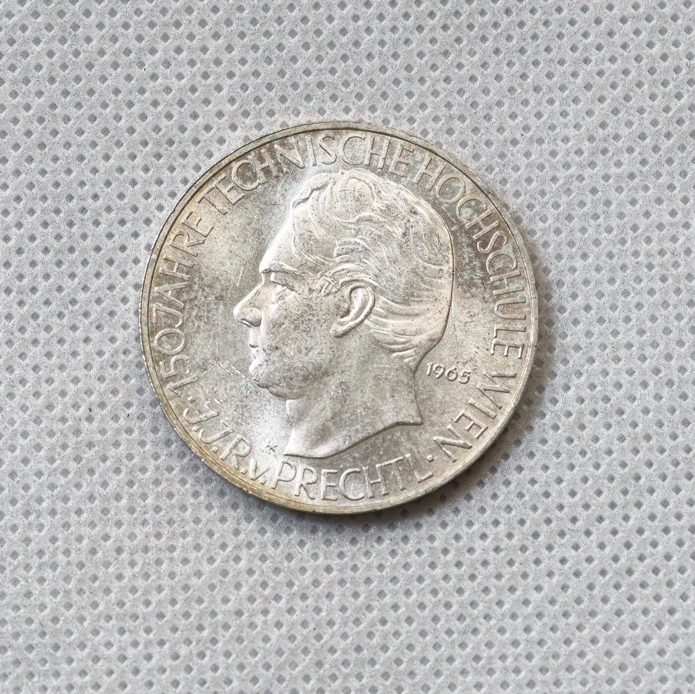 甄臻铺-世界币章拍卖（第55期），3月28日甄品场（直播拍卖）拍品征集中，送拍享返佣金等优惠多多