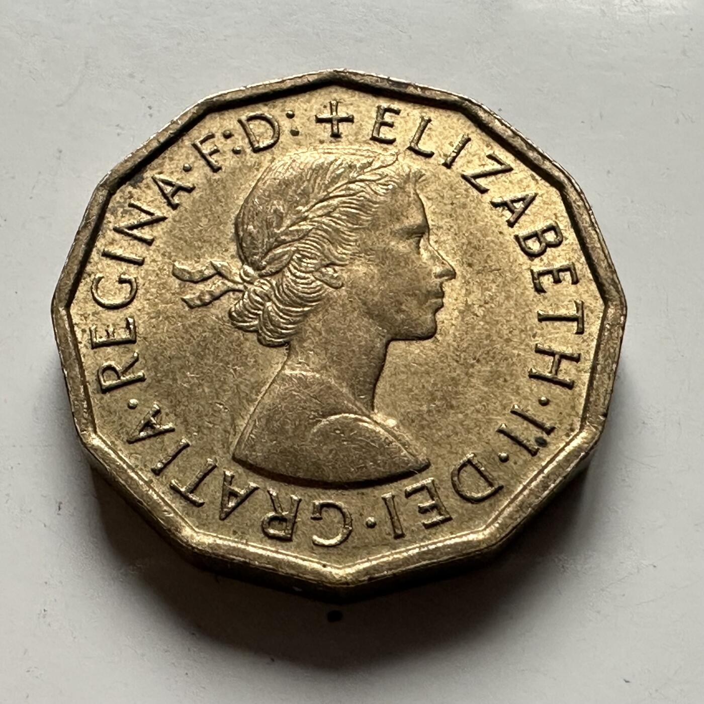 🌹外币初藏🌹🐯2026年第32场   每周二四六晚8️⃣点 接代拍 英国 1967年 3便士  c