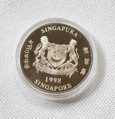 甄臻铺-世界币章拍卖（第55期），3月28日甄品场（直播拍卖）拍品征集中，送拍享返佣金等优惠多多 - 1998年新加坡10元生肖虎年纪念币