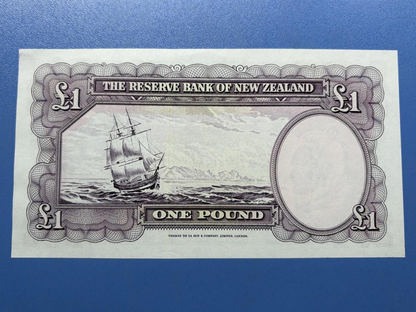 新西兰1967年1镑 实物图