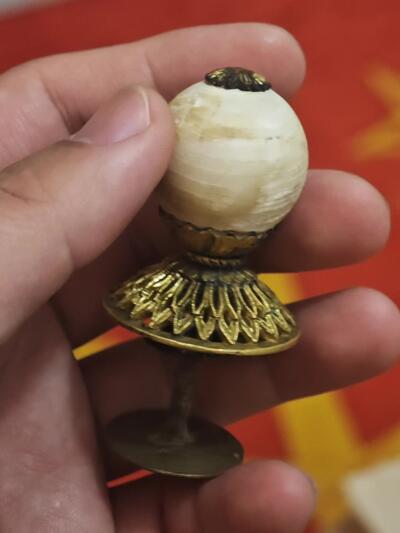 橙子收藏第六期 清代六品吉服冠顶戴砗磲官帽顶