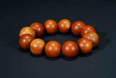 上海都达杂项专场90【全场包邮】  橄榄核圆珠手串69-262