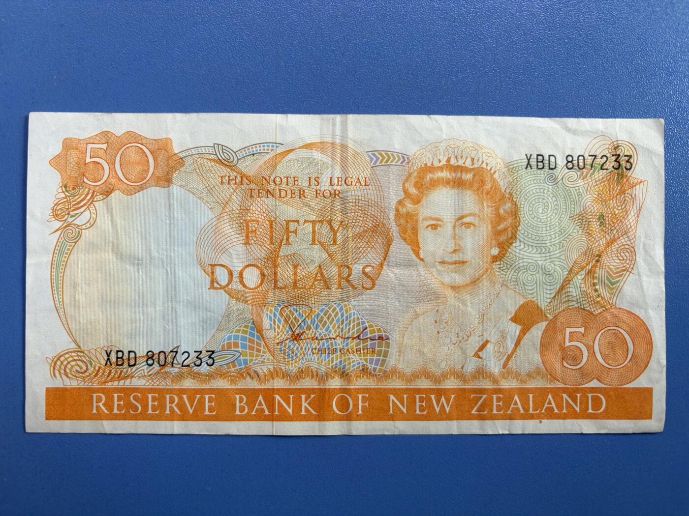 新西兰50元 实物图