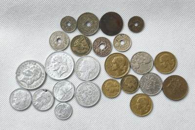 甄臻铺-世界币章拍卖（第55期），3月28日甄品场（直播拍卖）拍品征集中，送拍享返佣金等优惠多多 - 法国各时期硬币24枚