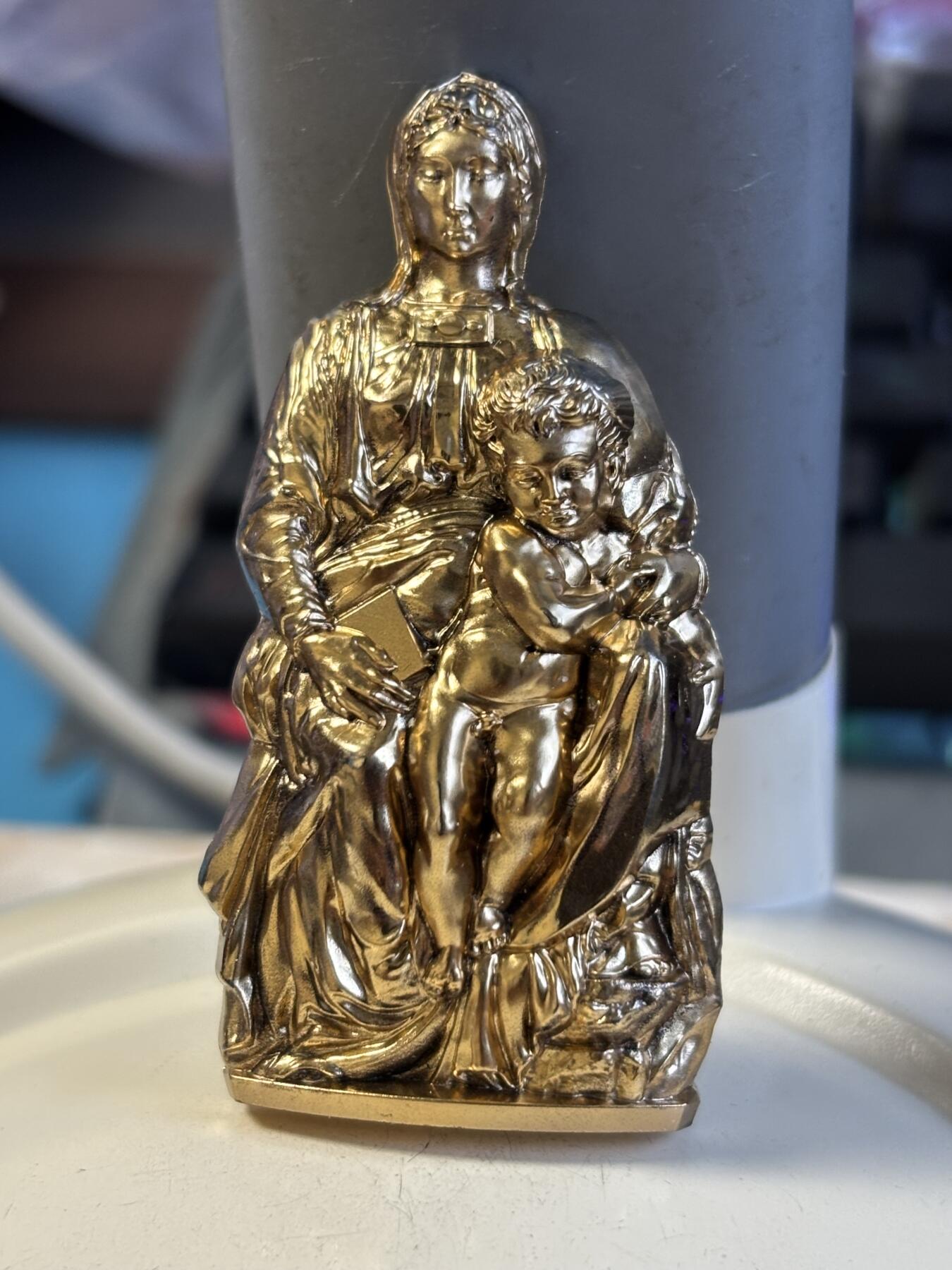 第194期拍卖 库克2020年布鲁日圣母玛利亚米开朗基罗20元镀金立体银币3盎司纪念银币，999银，发行501枚