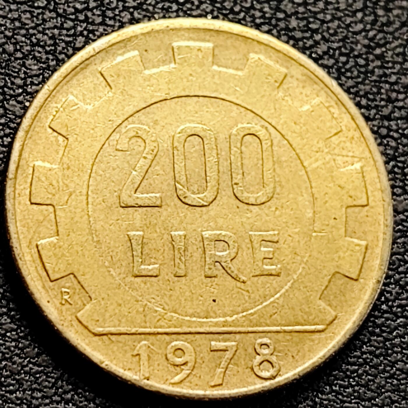 泉币菌-第214场-拍品多 请提前出价（工作最近较忙 发货不及时，望理解） 。